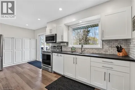 127 Ayr Street Caledonia ON N3W 1E5