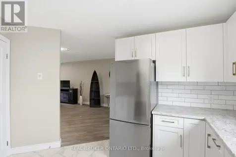 60 Elmsdale Drive Kitchener ON N2E 2G4