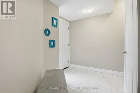 60 Elmsdale Drive Kitchener ON N2E 2G4