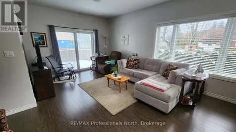 5 Greaves Avenue Huntsville ON P1H 1V2