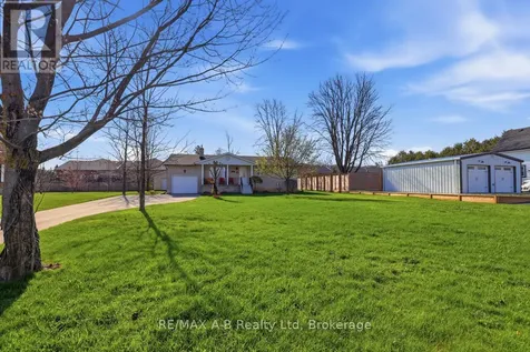 815 O'loane Avenue Stratford ON N5A 6S6