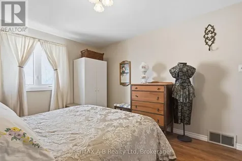 815 O'loane Avenue Stratford ON N5A 6S6