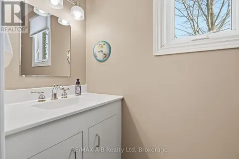 815 O'loane Avenue Stratford ON N5A 6S6