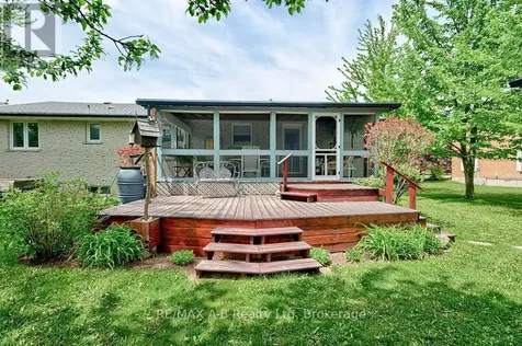 815 O'loane Avenue Stratford ON N5A 6S6