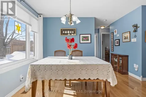 815 O'loane Avenue Stratford ON N5A 6S6