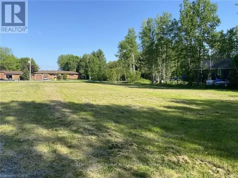 Lot 10 Pinewood Boulevard Kawartha Lakes (carden) ON K0M 2T0