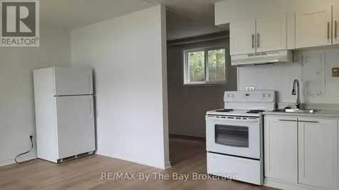 280 River Road East Wasaga Beach ON L9Z 2L7