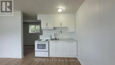 280 River Road East Wasaga Beach ON L9Z 2L7
