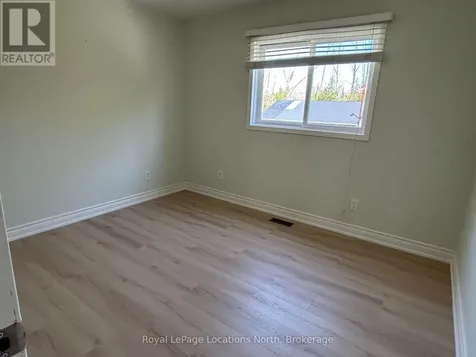 64 Silver Creek Drive Collingwood ON L9Y 4W9