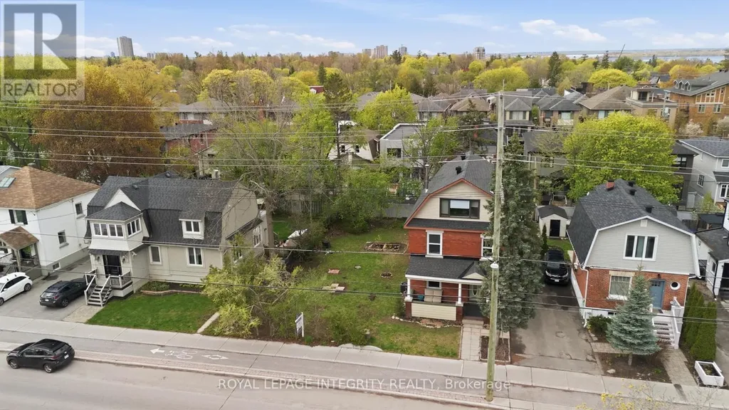 516 Churchill Avenue North Ottawa ON K1Z 5E4