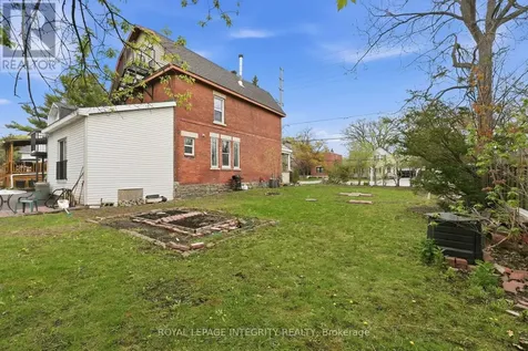 516 Churchill Avenue North Ottawa ON K1Z 5E4