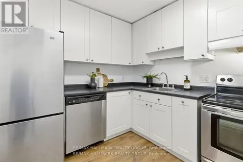 71 Somerset Street West Ottawa ON K2P 2G2