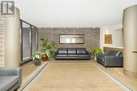 71 Somerset Street West Ottawa ON K2P 2G2
