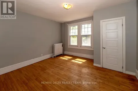 225 St. Patrick Street Ottawa ON K1N 5K2