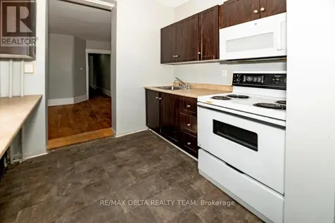 225 St. Patrick Street Ottawa ON K1N 5K2
