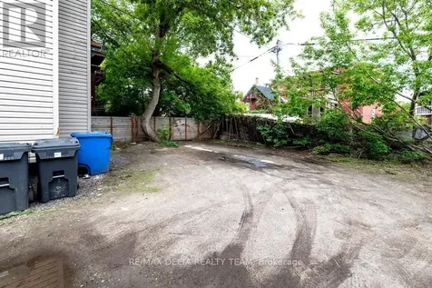 225 St. Patrick Street Ottawa ON K1N 5K2