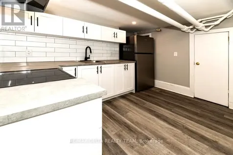 225 St. Patrick Street Ottawa ON K1N 5K2