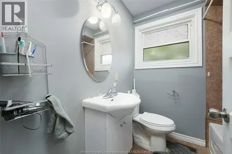 3598 Rankin Avenue Windsor ON N9E 3C5