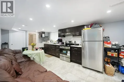 3598 Rankin Avenue Windsor ON N9E 3C5