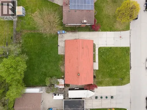 3598 Rankin Avenue Windsor ON N9E 3C5