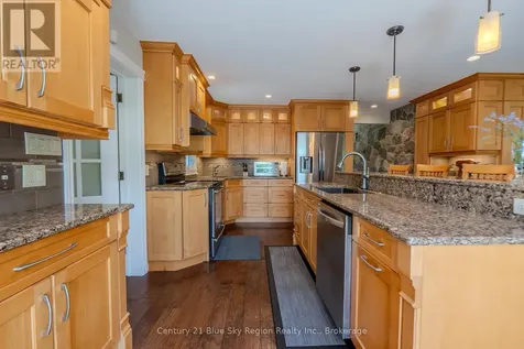 353 Macpherson Drive East Ferris ON P0H 1K0