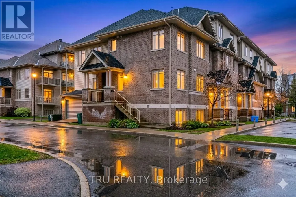 28 Tadley Private Ottawa ON K2J 2T3