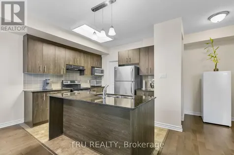 28 Tadley Private Ottawa ON K2J 2T3