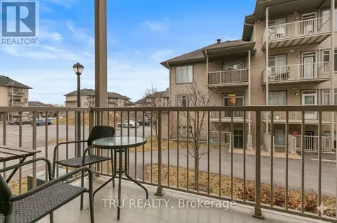 28 Tadley Private Ottawa ON K2J 2T3