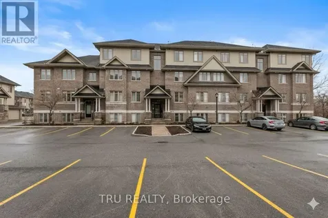 28 Tadley Private Ottawa ON K2J 2T3
