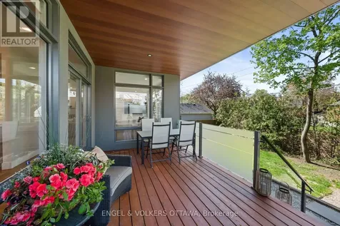 620 Rowanwood Avenue Ottawa ON K2A 3E2