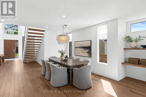 620 Rowanwood Avenue Ottawa ON K2A 3E2