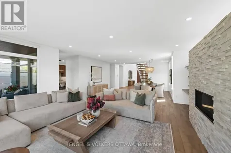 620 Rowanwood Avenue Ottawa ON K2A 3E2