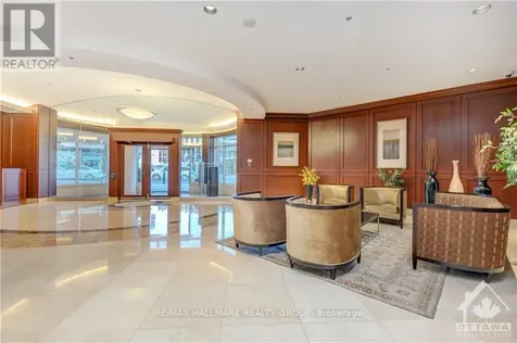 200 Rideau Street Ottawa ON K1N 5Y1