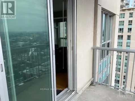 200 Rideau Street Ottawa ON K1N 5Y1