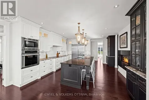 1457 Waters Edge Way Ottawa ON K4P 0C6