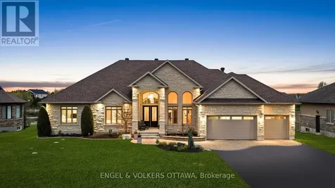 1457 Waters Edge Way Ottawa ON K4P 0C6
