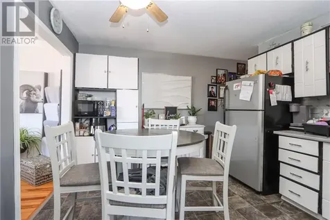 554 Phillip Street Lively ON P3Y 1N1