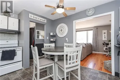 554 Phillip Street Lively ON P3Y 1N1