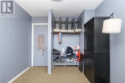 554 Phillip Street Lively ON P3Y 1N1