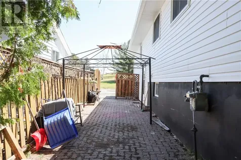 554 Phillip Street Lively ON P3Y 1N1