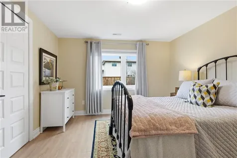 46 Meadowgreen Drive Garson ON P3L 0B1