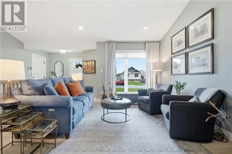 46 Meadowgreen Drive Garson ON P3L 0B1