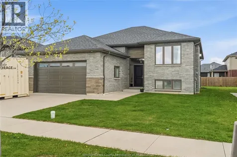98 Peter Avenue Leamington ON N8H 0E7