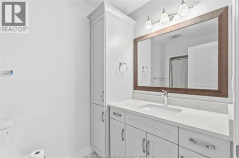 98 Peter Avenue Leamington ON N8H 0E7