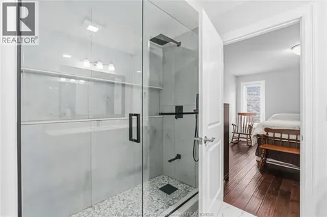 98 Peter Avenue Leamington ON N8H 0E7