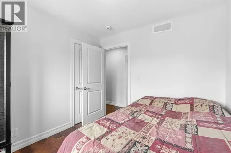 98 Peter Avenue Leamington ON N8H 0E7