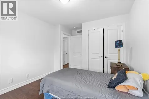98 Peter Avenue Leamington ON N8H 0E7