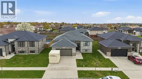 98 Peter Avenue Leamington ON N8H 0E7