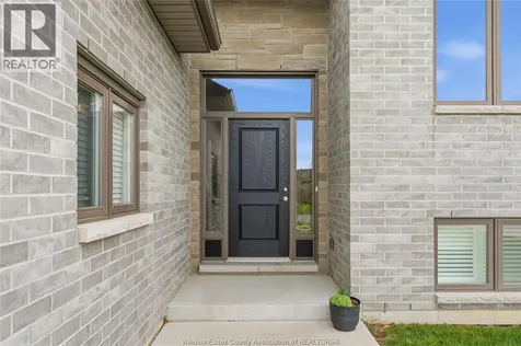 98 Peter Avenue Leamington ON N8H 0E7