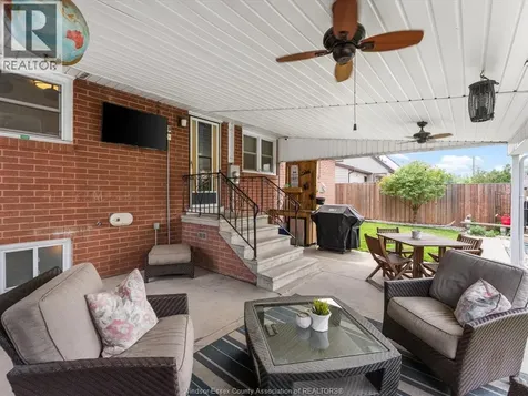 1384 Granville Crescent Windsor ON N9C 3N8